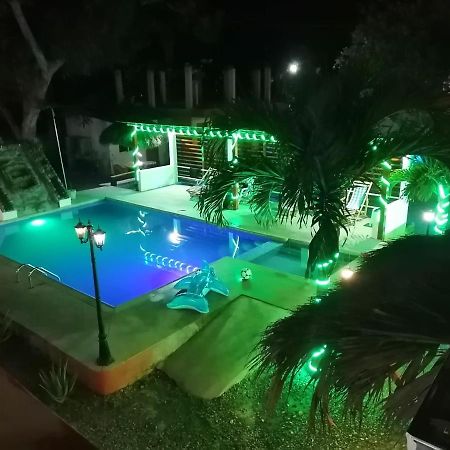 Hotel El Galeon Atacames Exteriér fotografie